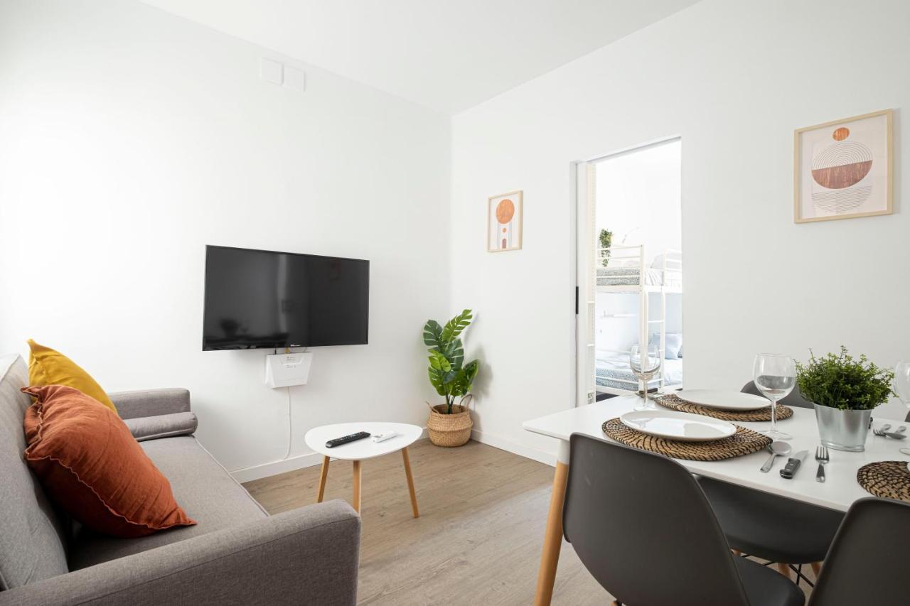 Apartment Beach Picasso ซานต์อาเตรียเดเบซอซ ภายนอก รูปภาพ