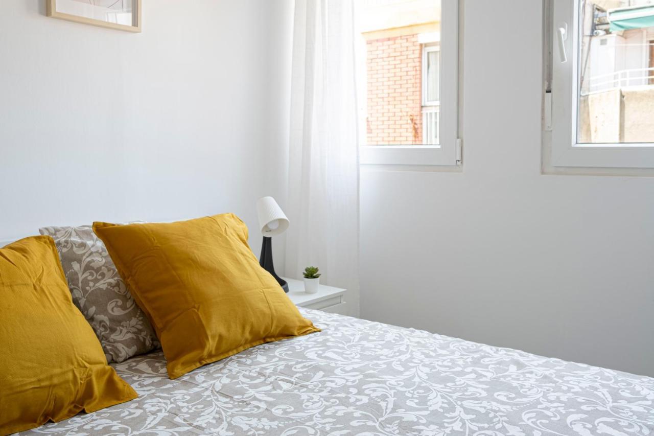 Apartment Beach Picasso ซานต์อาเตรียเดเบซอซ ภายนอก รูปภาพ